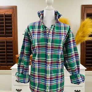 Classic Green Plaid Women’s Button-Up Shirt